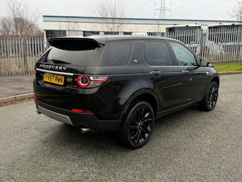Used Land Rover Discovery Sport 2018 for sale - 77324534: Photo