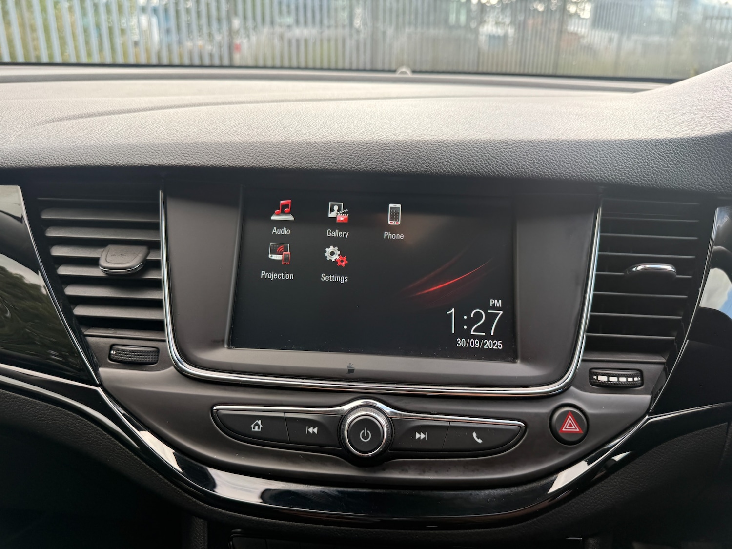 Used Vauxhall Astra 2018 for sale - 76117233: Photo 18