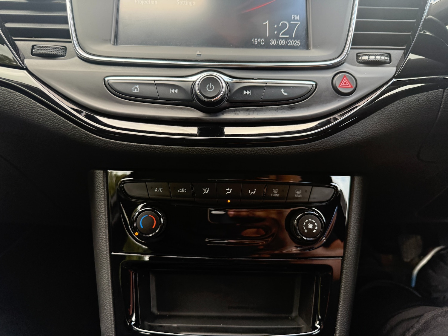 Used Vauxhall Astra 2018 for sale - 76117233: Photo 20