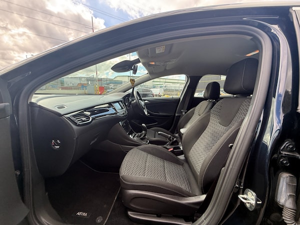 Used Vauxhall Astra 2018 for sale - 76117233: Photo 9