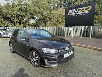 Used Volkswagen Golf 2017 for sale - 76171341: Photo