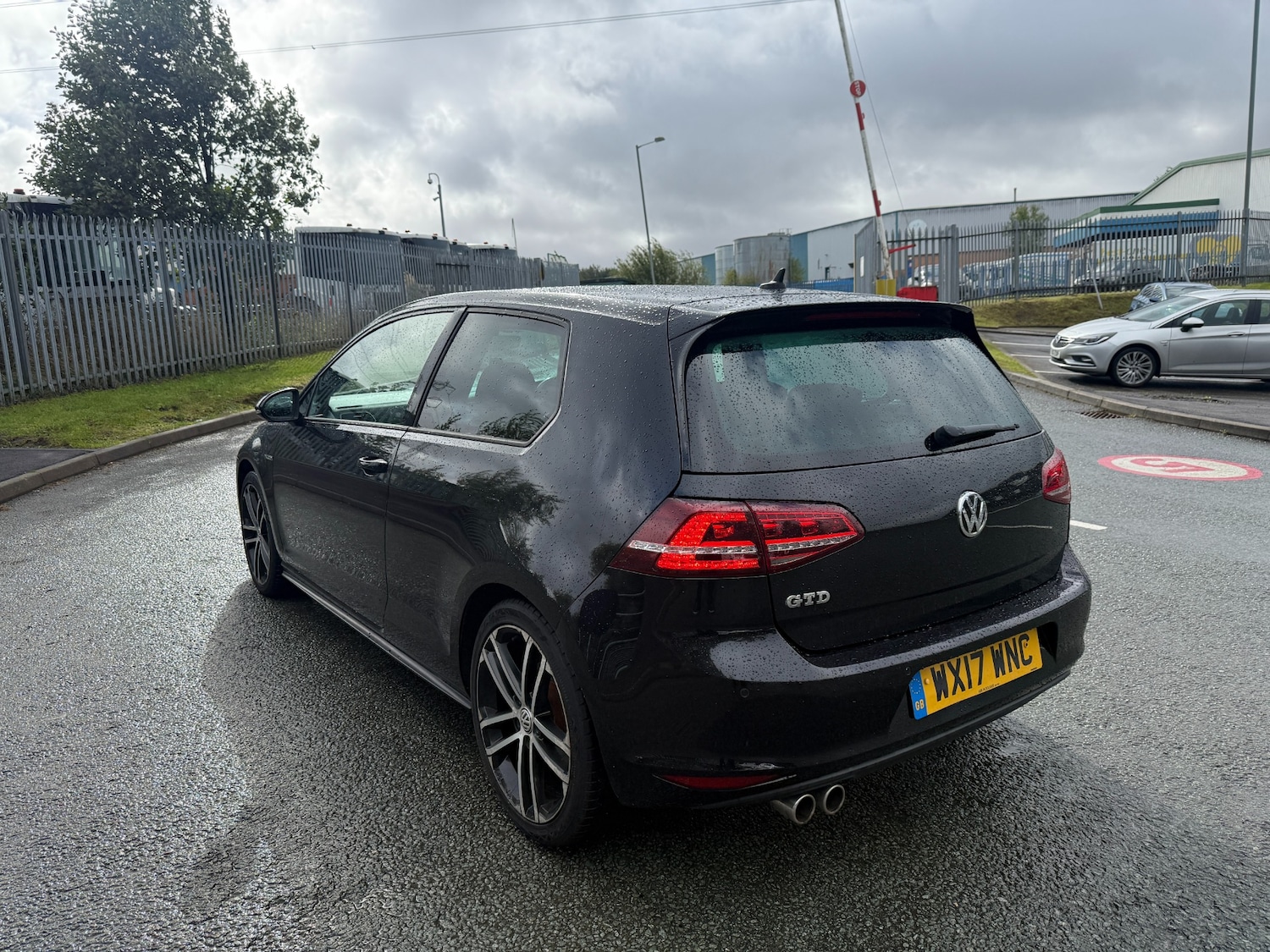Used Volkswagen Golf 2017 for sale - 76171341: Photo 5
