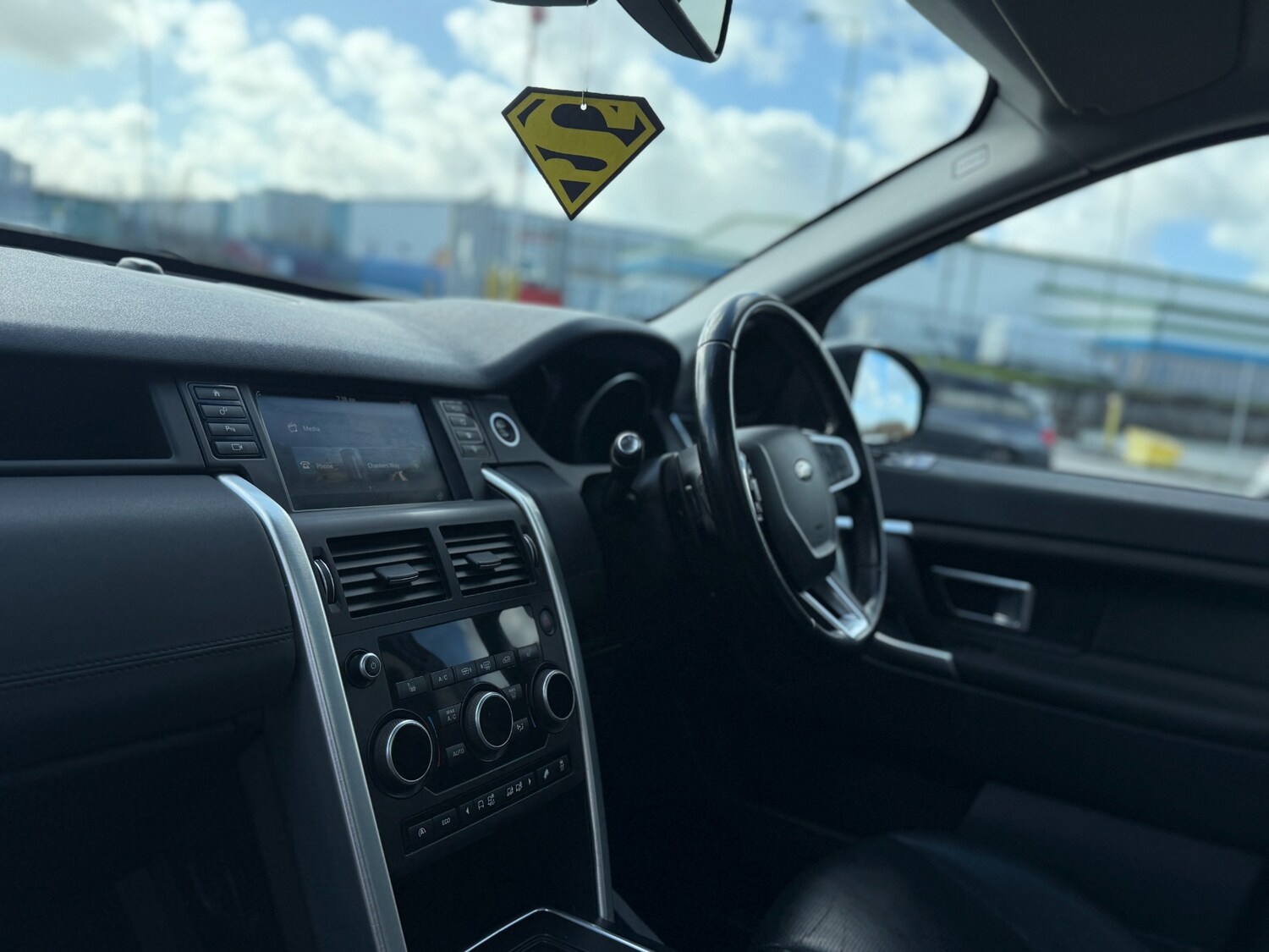 Used Land Rover Discovery Sport 2017 for sale - 77973904: Photo 13