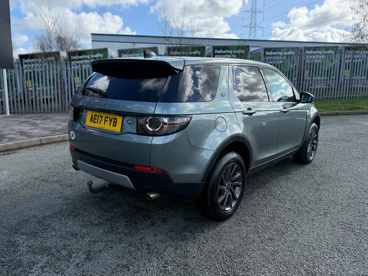 Used Land Rover Discovery Sport 2017 for sale - 77973904: Photo 3