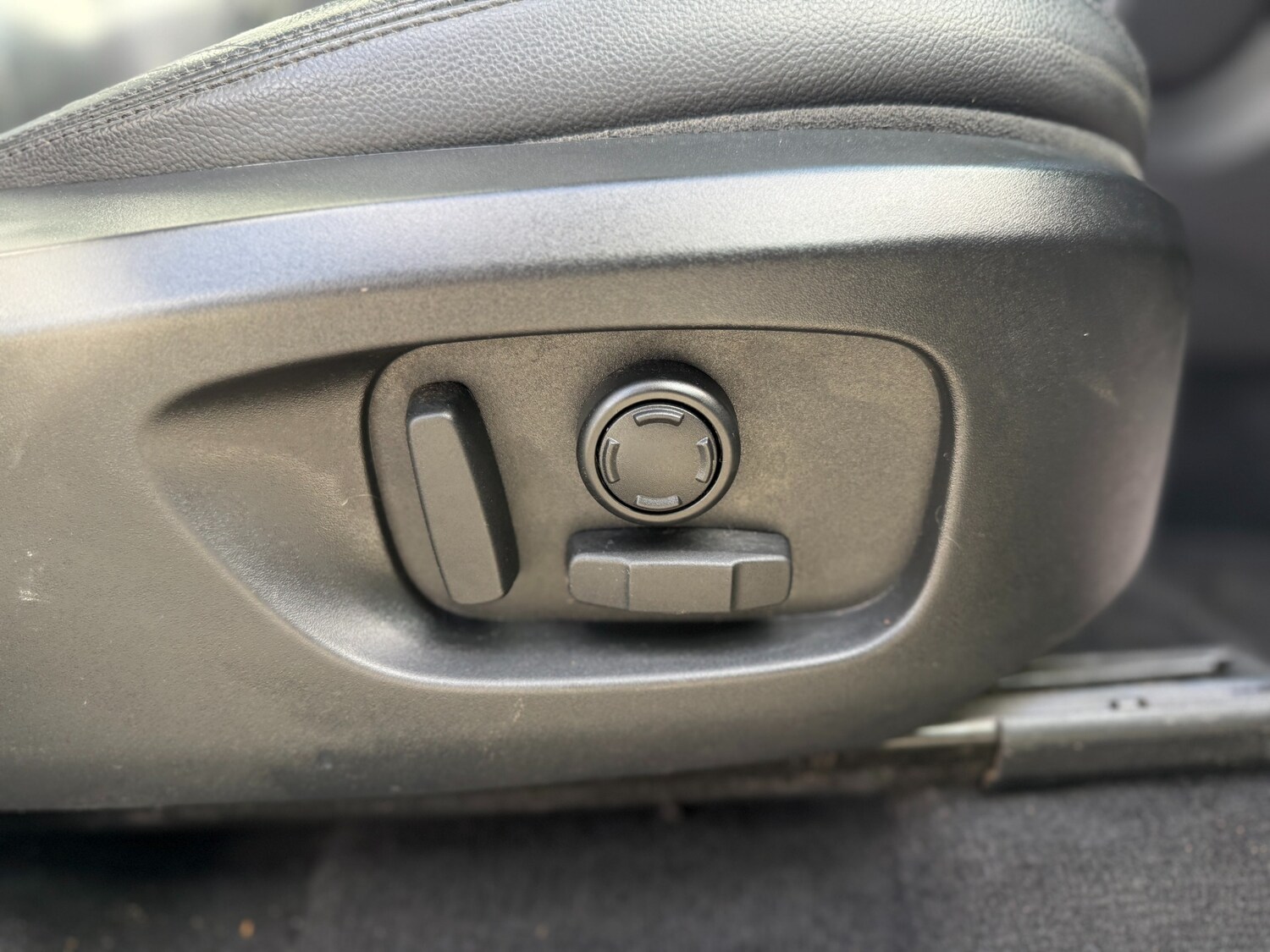 Used Land Rover Discovery Sport 2017 for sale - 77973904: Photo 35