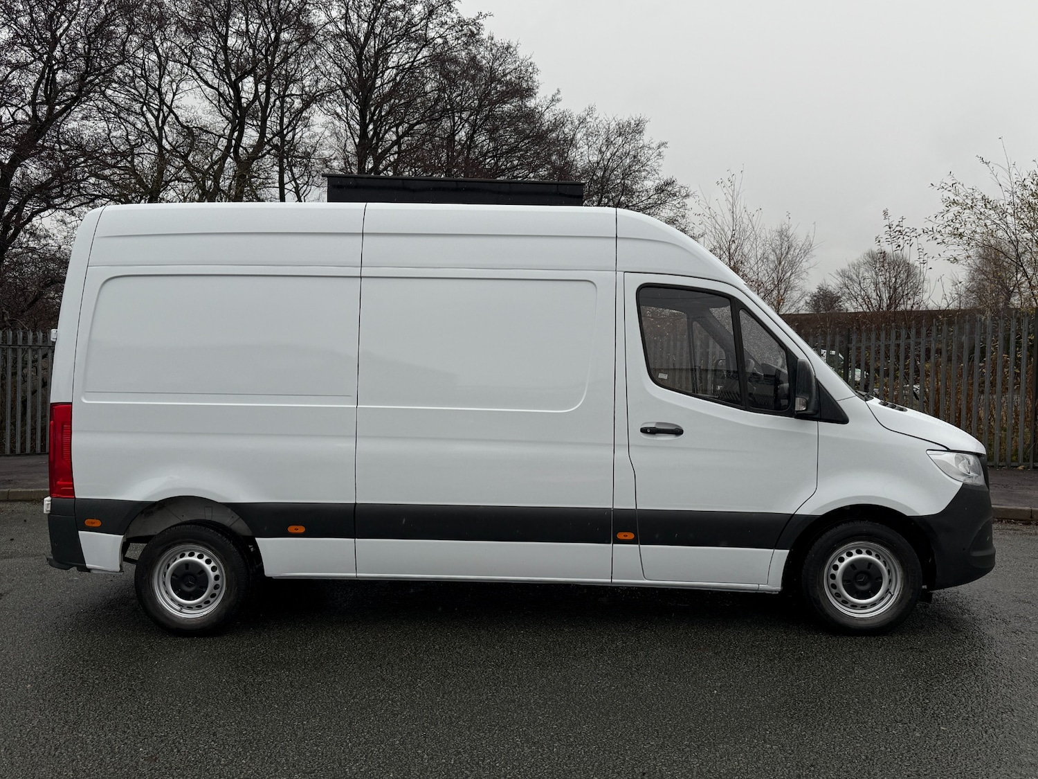Used Mercedes-Benz Sprinter 2019 for sale - 76946304: Photo 2