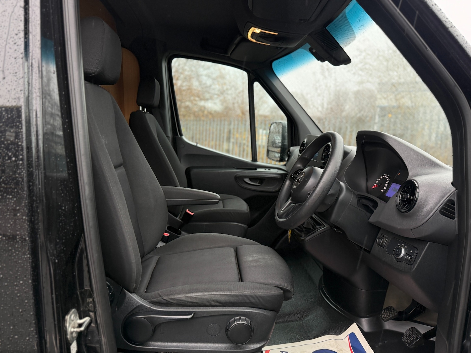 Used Mercedes-Benz Sprinter 2022 for sale - 76946131: Photo 25