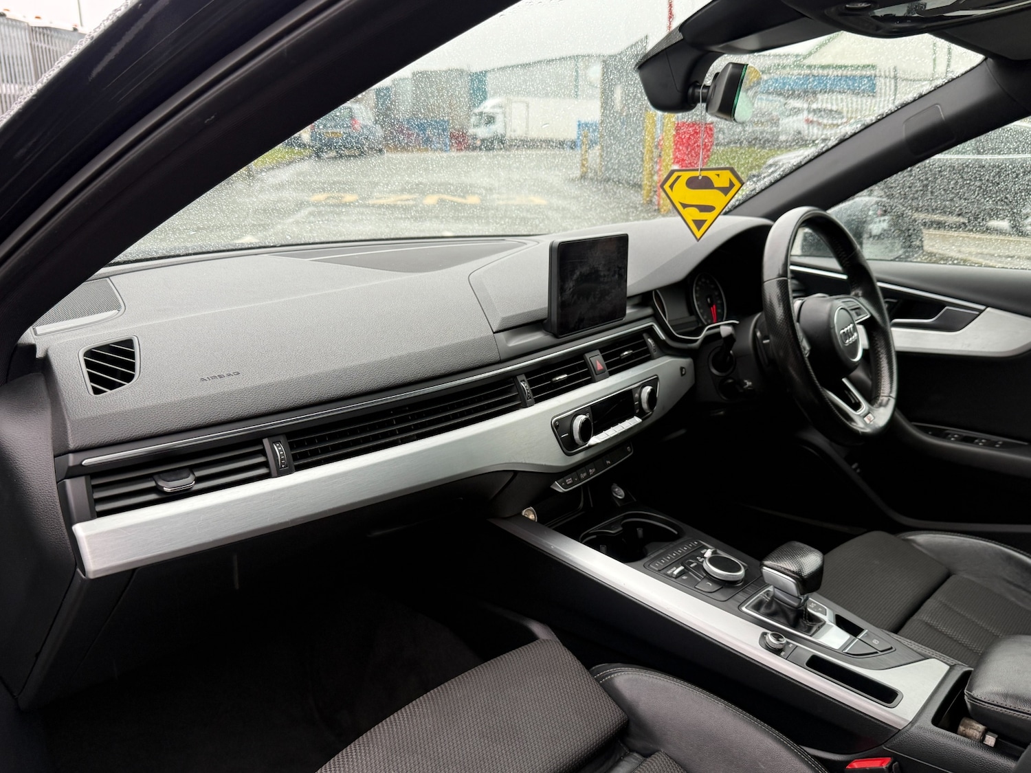 Used Audi A4 2016 for sale - 77310876: Photo 9