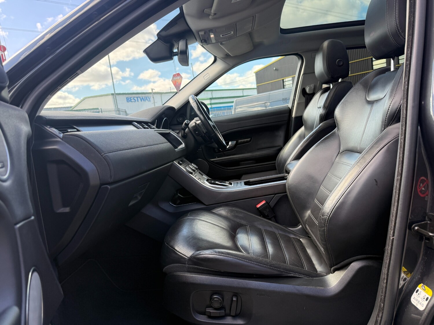 Used Land Rover Range Rover Evoque 2018 for sale - 78107959: Photo 10