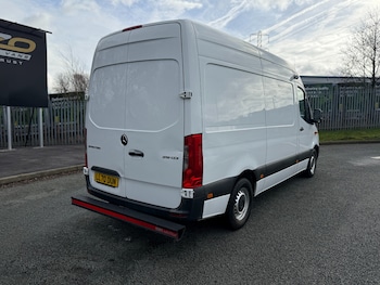 Used Mercedes-Benz Sprinter 2021 for sale - 77675788: Photo