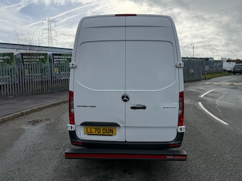 Used Mercedes-Benz Sprinter 2021 for sale - 77675788: Photo