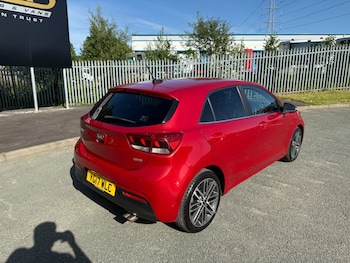 Used Kia Rio 2017 for sale - 77165585: Photo