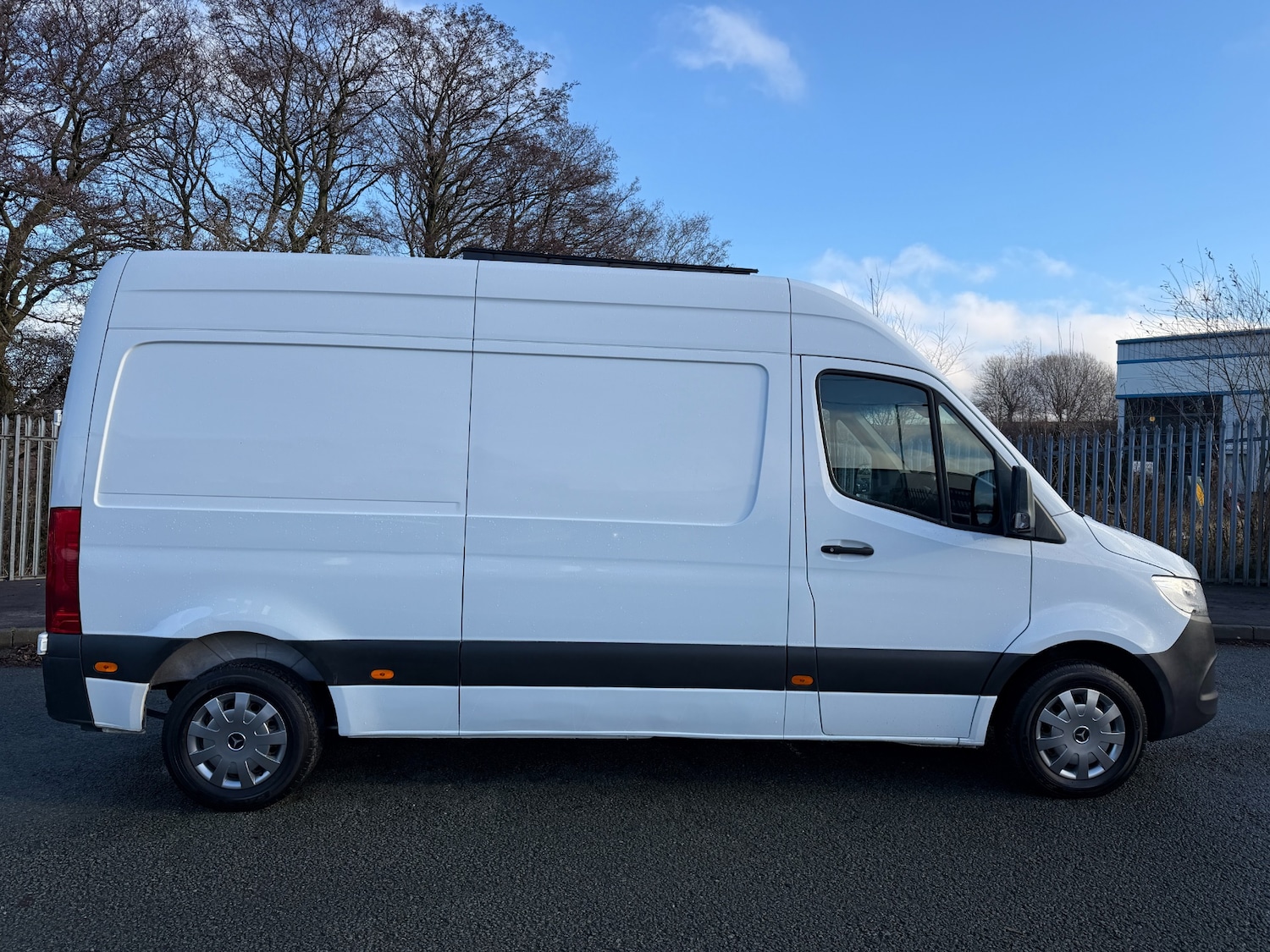 Used Mercedes-Benz Sprinter 2020 for sale - 77258943: Photo 2