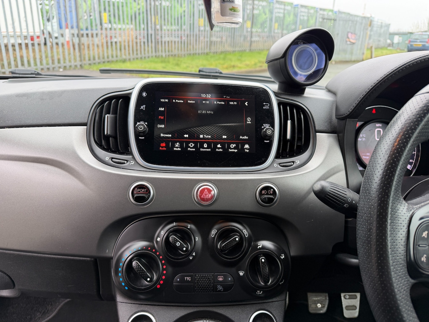 Used Abarth 595 2017 for sale - 78092503: Photo 14