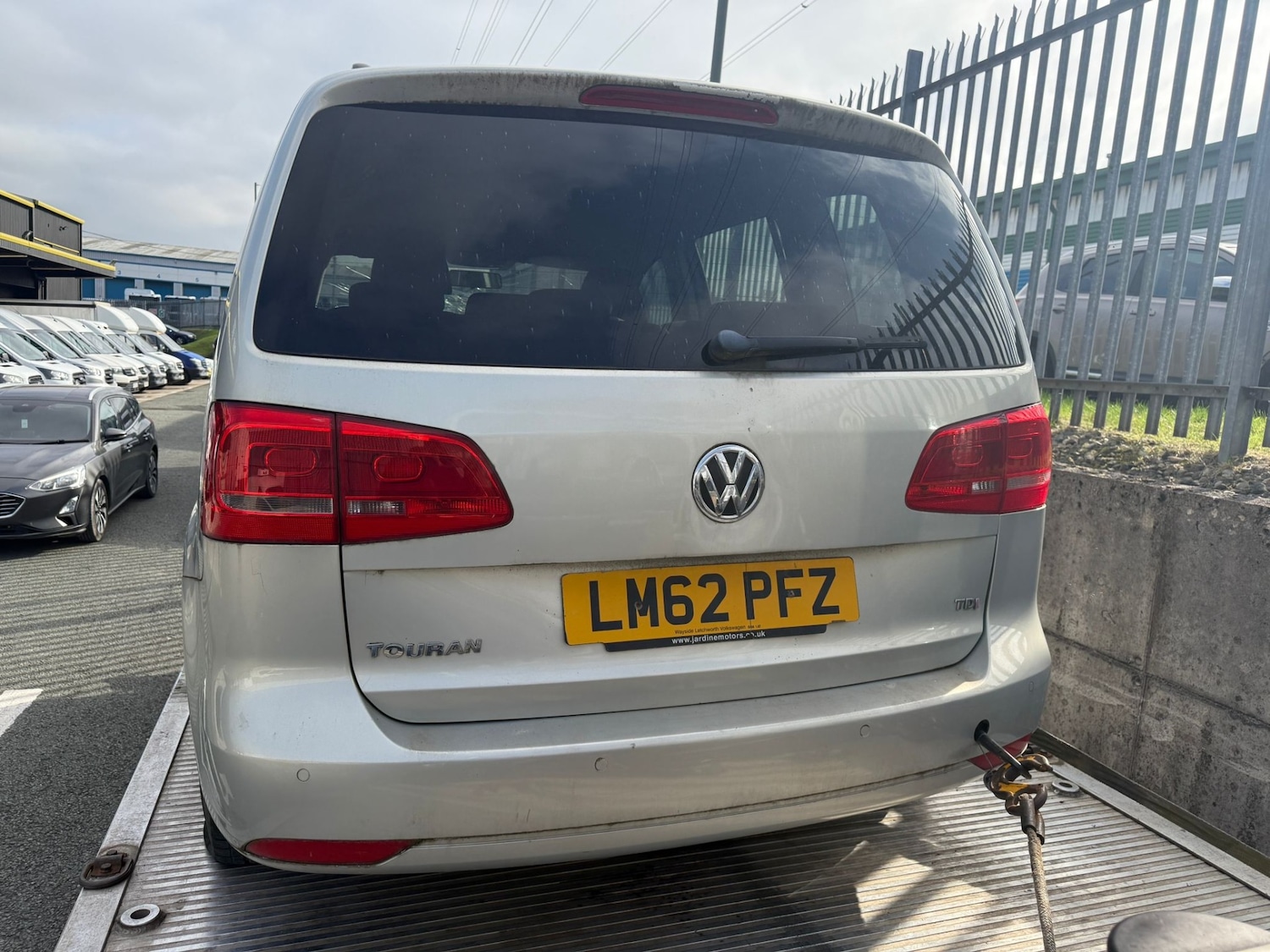 Used Volkswagen Touran 2012 for sale - 76263589: Photo 5