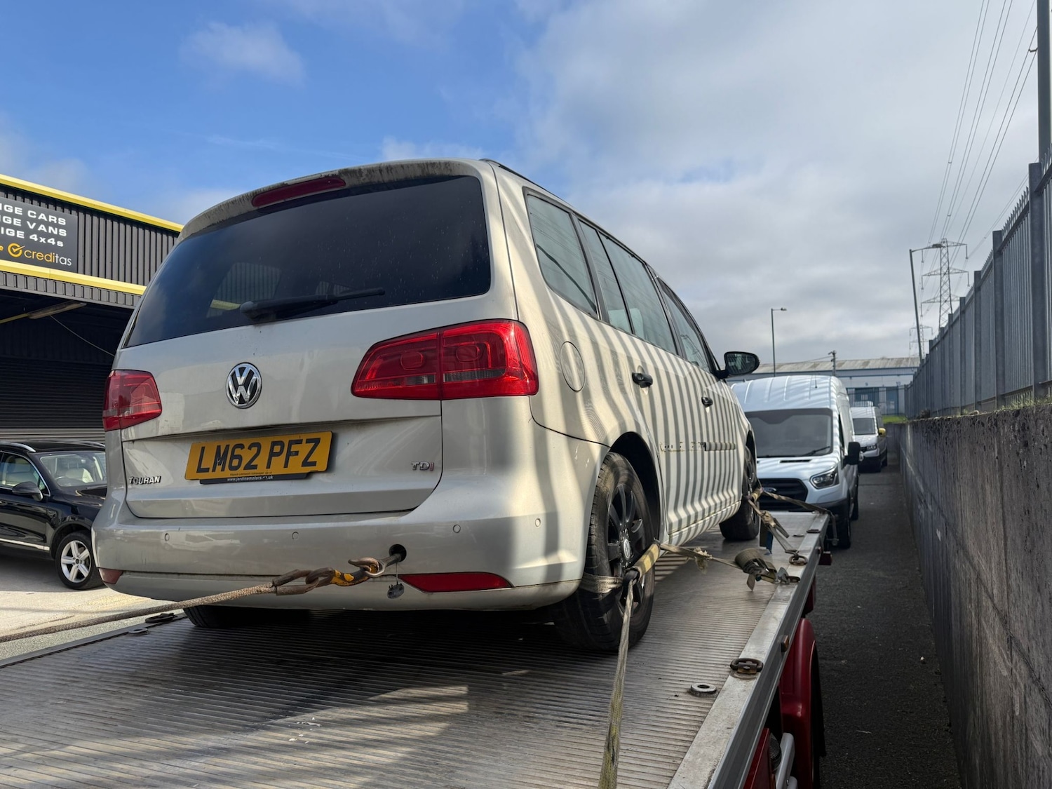 Used Volkswagen Touran 2012 for sale - 76263589: Photo 6