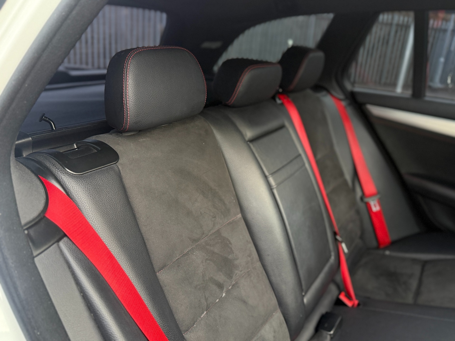 Used Mercedes-Benz C Class 2012 for sale - 77404790: Photo 17