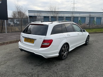 Used Mercedes-Benz C Class 2012 for sale - 77404790: Photo