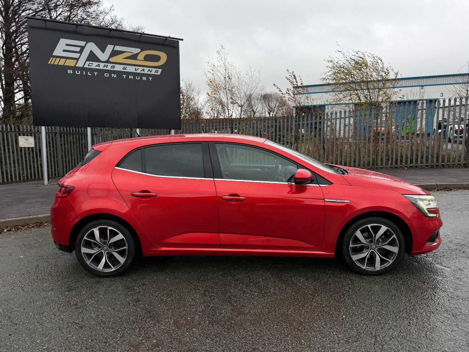 Used Renault Megane 2016 for sale - 76905211: Photo 3