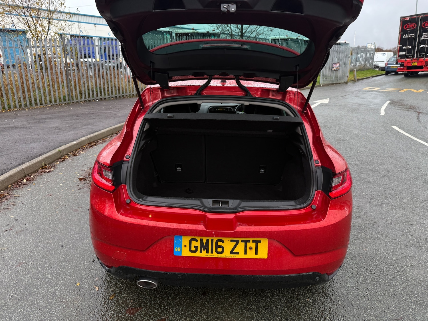 Used Renault Megane 2016 for sale - 76905211: Photo 6