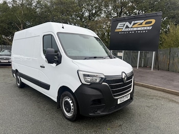 2021 (21) - MM35dCi 135 Business Medium Roof Van