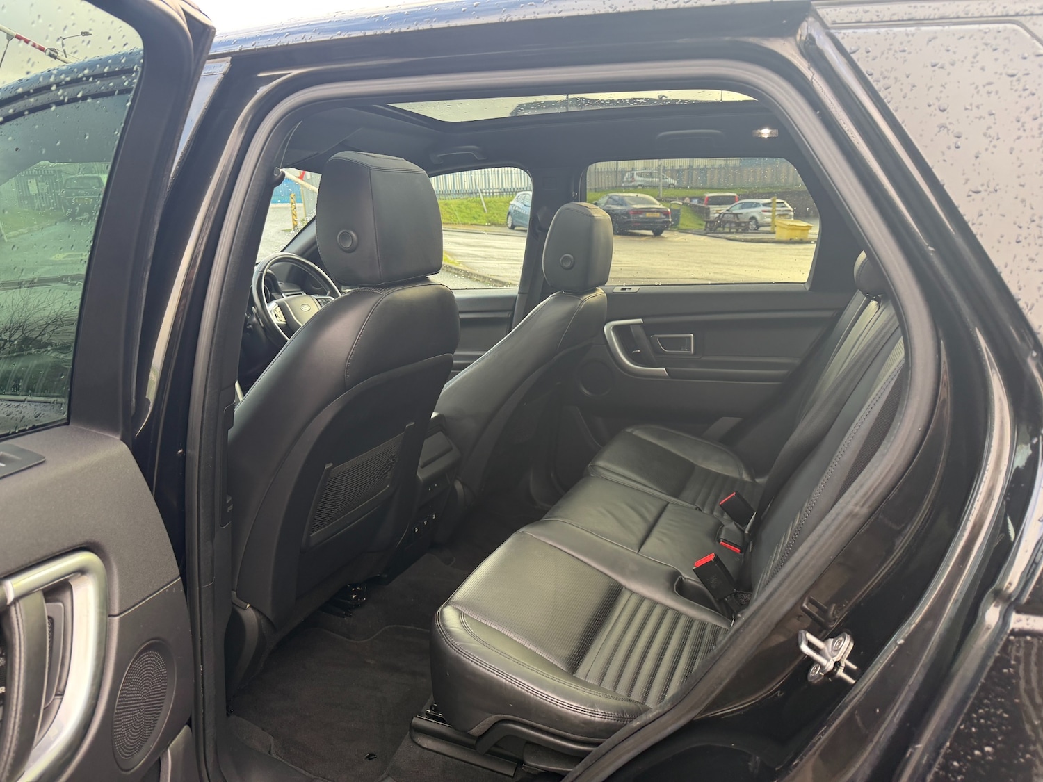 Used Land Rover Discovery Sport 2017 for sale - 78025336: Photo 10