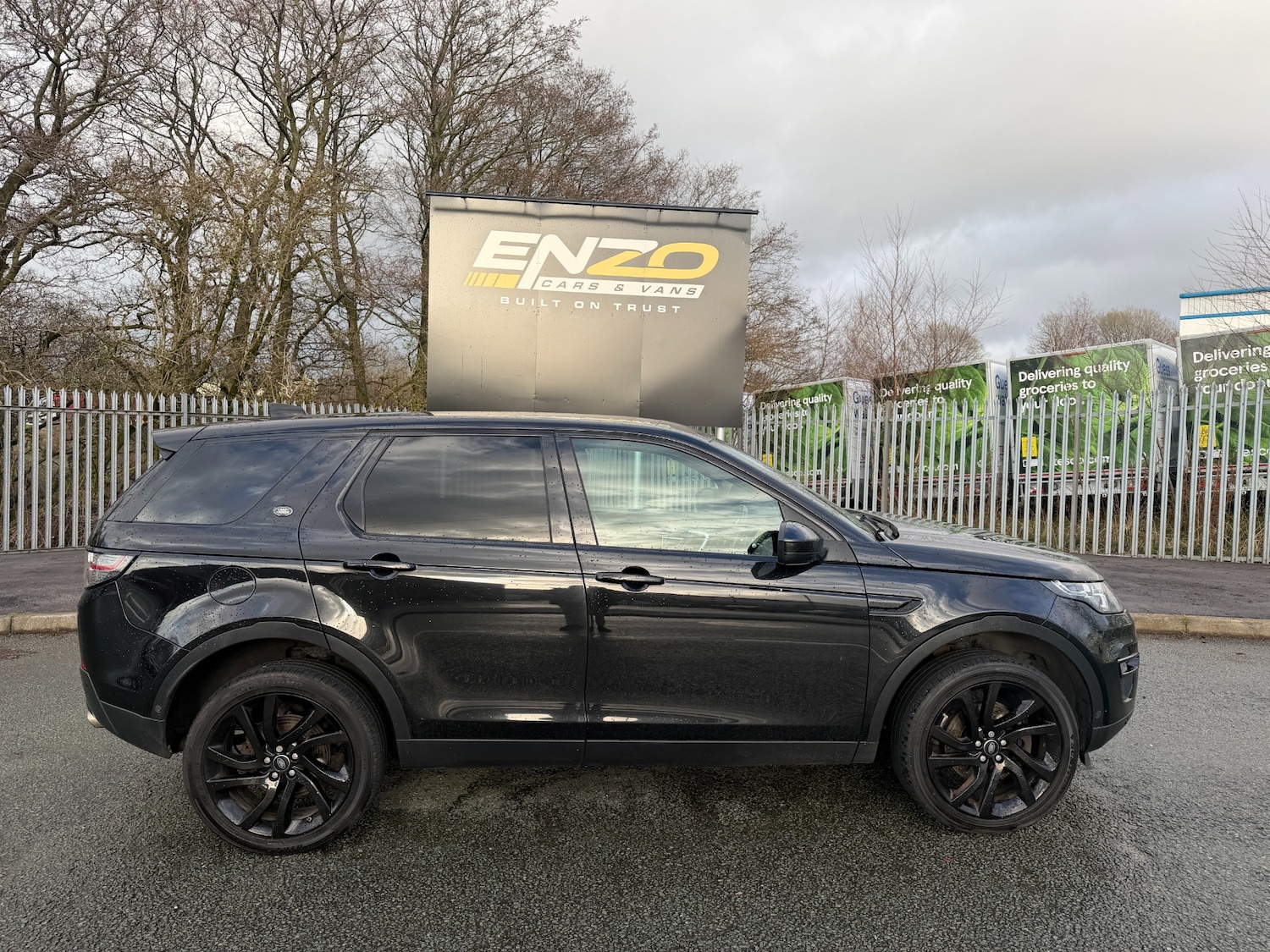 Used Land Rover Discovery Sport 2017 for sale - 78025336: Photo 2