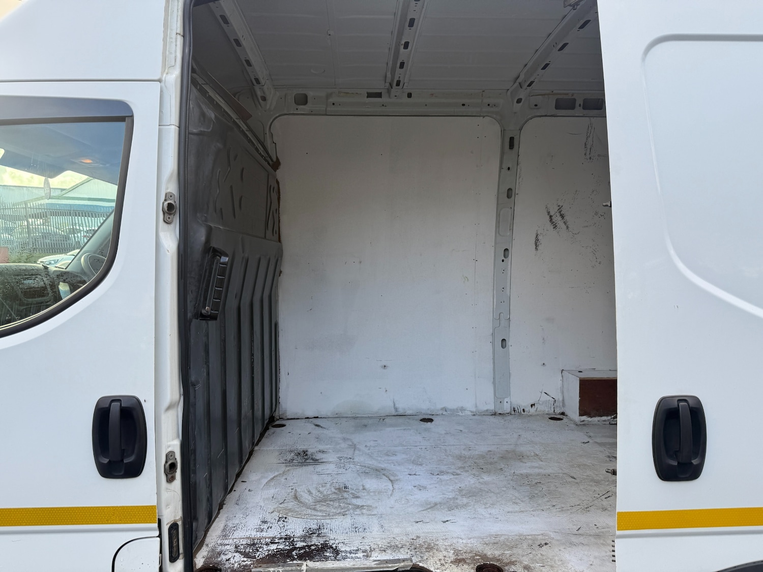 Used Iveco Daily 2018 for sale - 76599531: Photo 12
