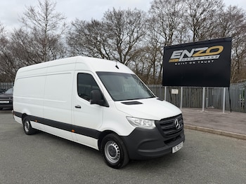 Mercedes-Benz Sprinter feature image