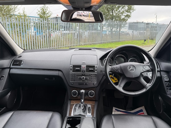 Used Mercedes-Benz C Class 2010 for sale - 76266177: Photo 16