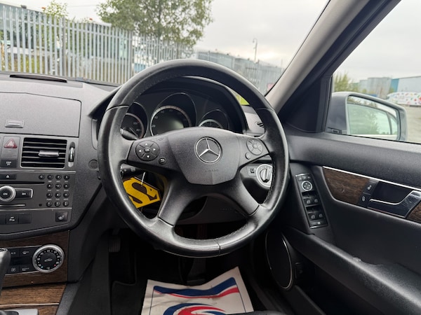 Used Mercedes-Benz C Class 2010 for sale - 76266177: Photo 19