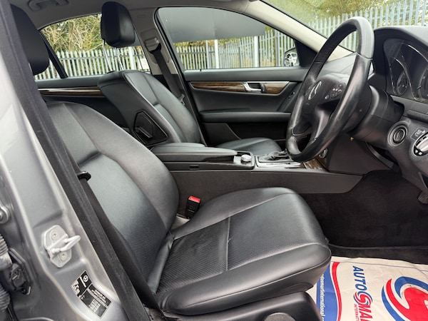 Used Mercedes-Benz C Class 2010 for sale - 76266177: Photo 20