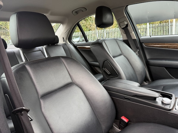 Used Mercedes-Benz C Class 2010 for sale - 76266177: Photo 21