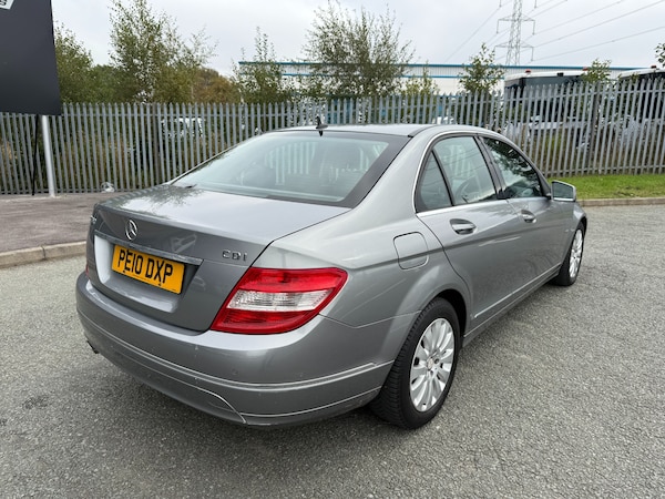 Used Mercedes-Benz C Class 2010 for sale - 76266177: Photo 3