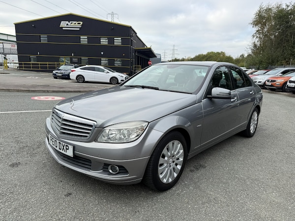 Used Mercedes-Benz C Class 2010 for sale - 76266177: Photo 7