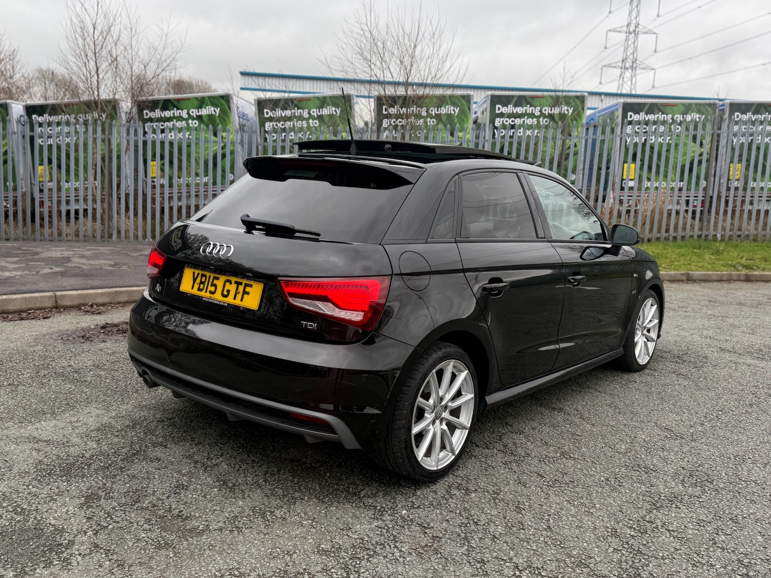 Used Audi A1 2015 for sale - 77789171: Photo 3