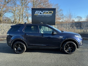 Used Land Rover Discovery Sport 2017 for sale - 77363658: Photo