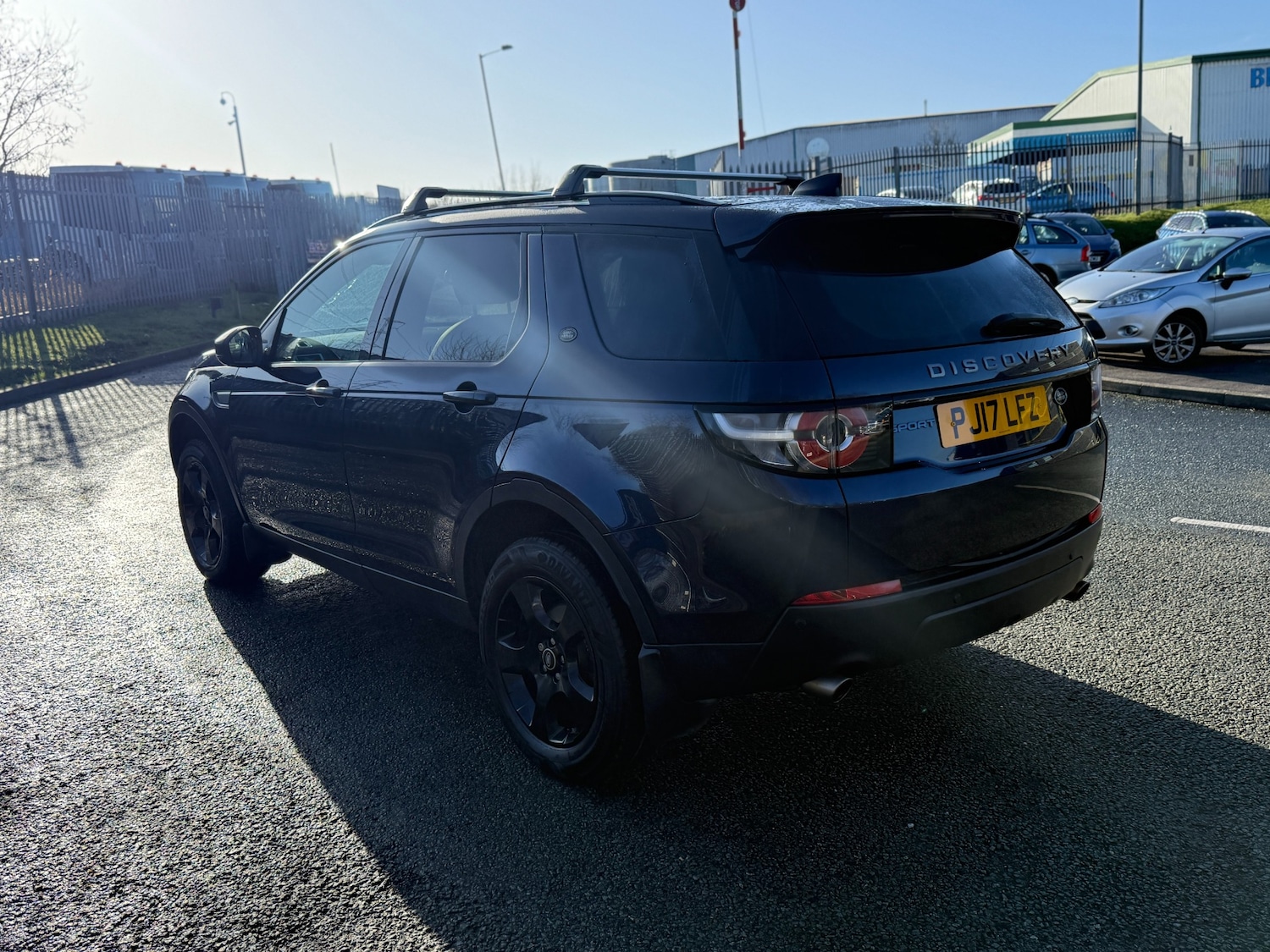 Used Land Rover Discovery Sport 2017 for sale - 77363658: Photo 5