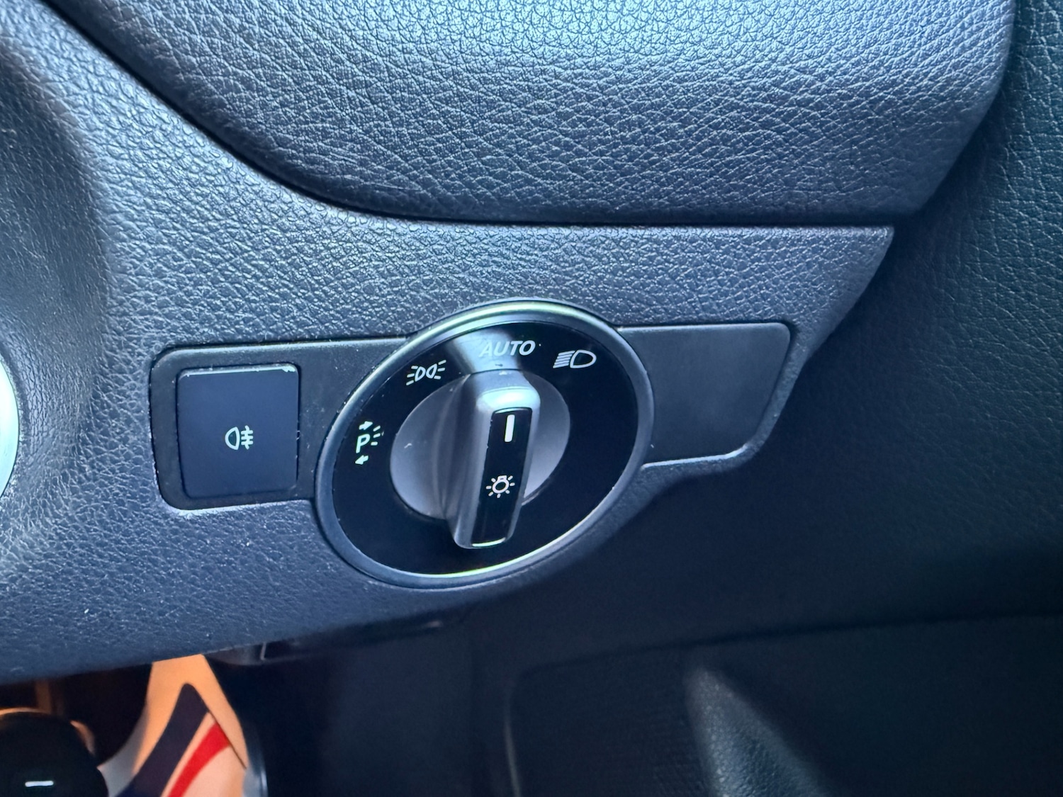 Used Mercedes-Benz CLA 2016 for sale - 77974001: Photo 25