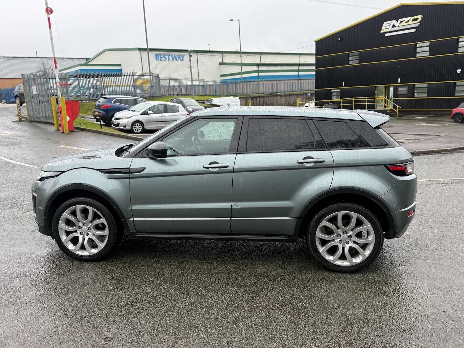 Used Land Rover Range Rover Evoque 2017 for sale - 77568544: Photo 6