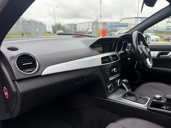 Used Mercedes-Benz C-Class 2012 for sale - 76242986: Photo 10