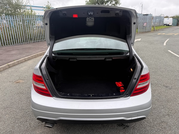 Used Mercedes-Benz C-Class 2012 for sale - 76242986: Photo 12