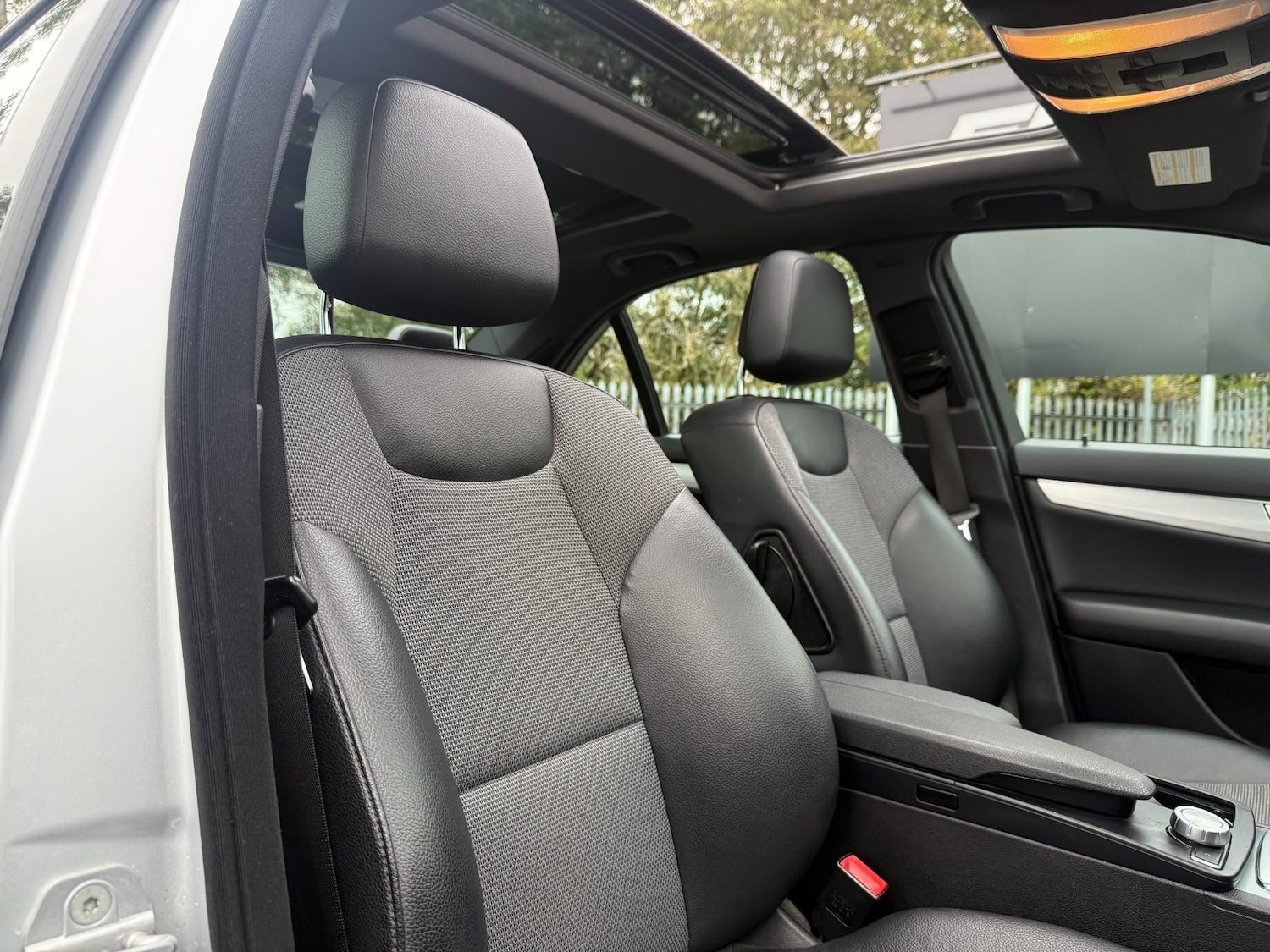 Used Mercedes-Benz C Class 2012 for sale - 76242986: Photo 23