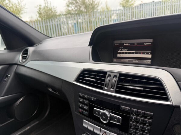 Used Mercedes-Benz C-Class 2012 for sale - 76242986: Photo 32