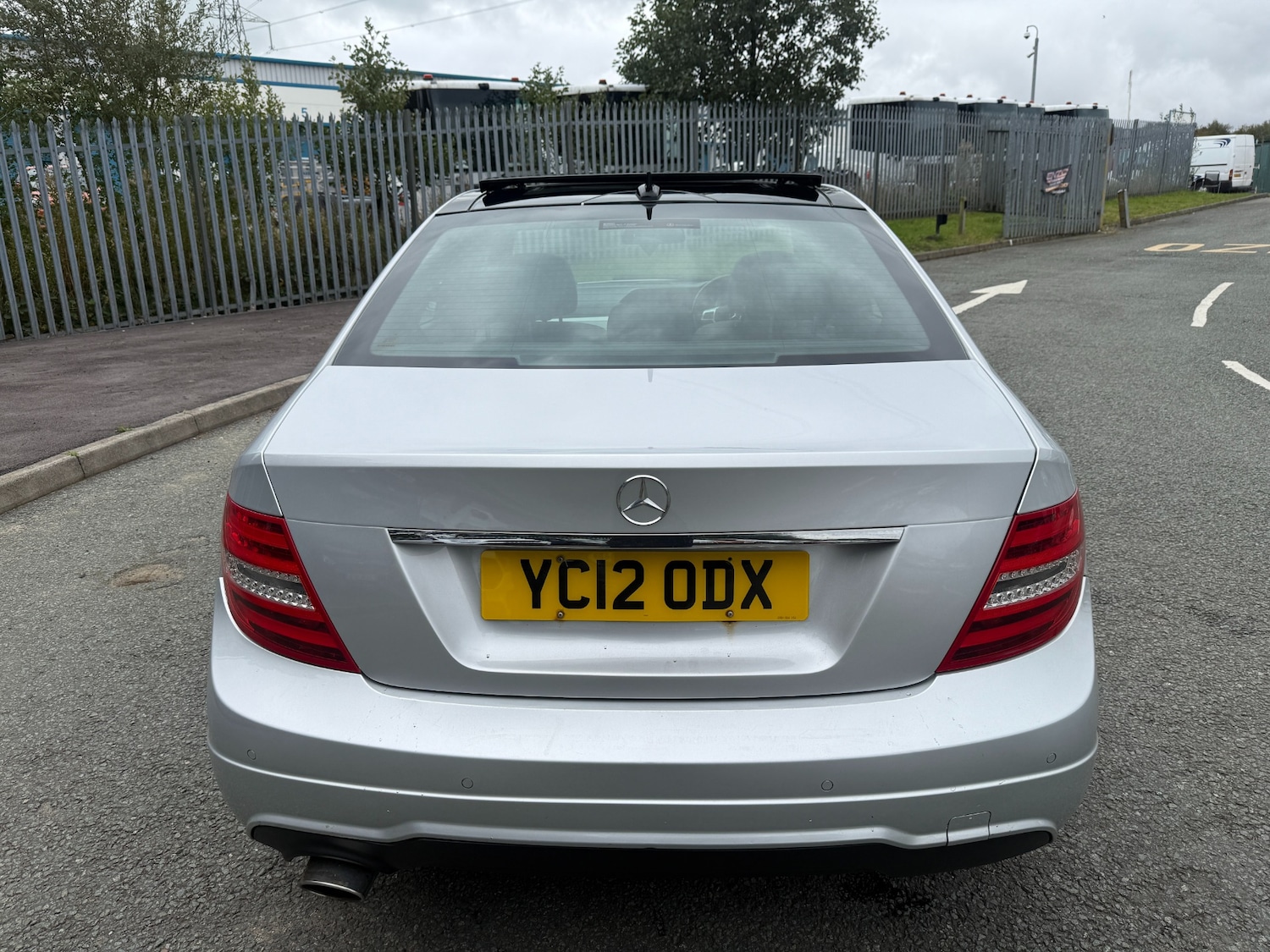 Used Mercedes-Benz C Class 2012 for sale - 76242986: Photo 4