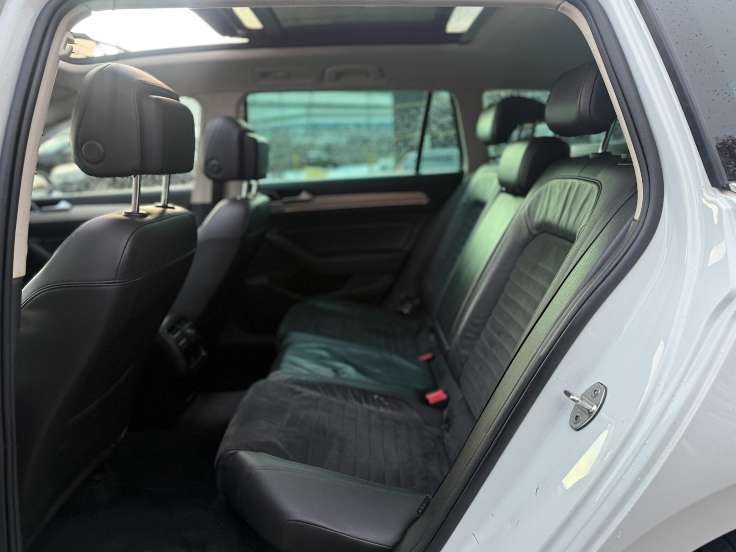 Used Volkswagen Passat 2017 for sale - 77113195: Photo 13