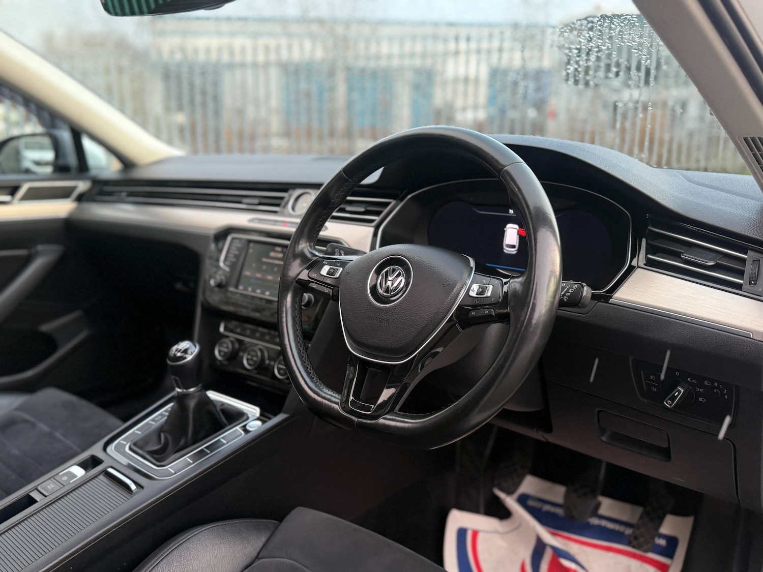 Used Volkswagen Passat 2017 for sale - 77113195: Photo 24