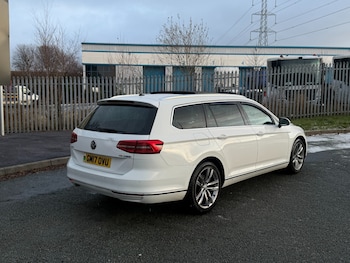 Used Volkswagen Passat 2017 for sale - 77113195: Photo