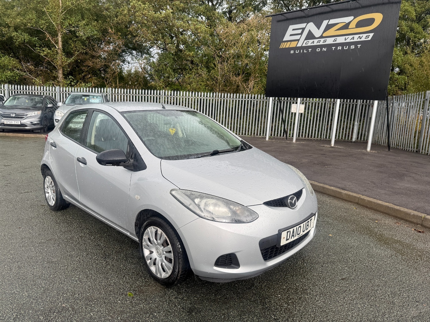 Used Mazda Mazda2 2010 for sale - 76366997: Photo 1