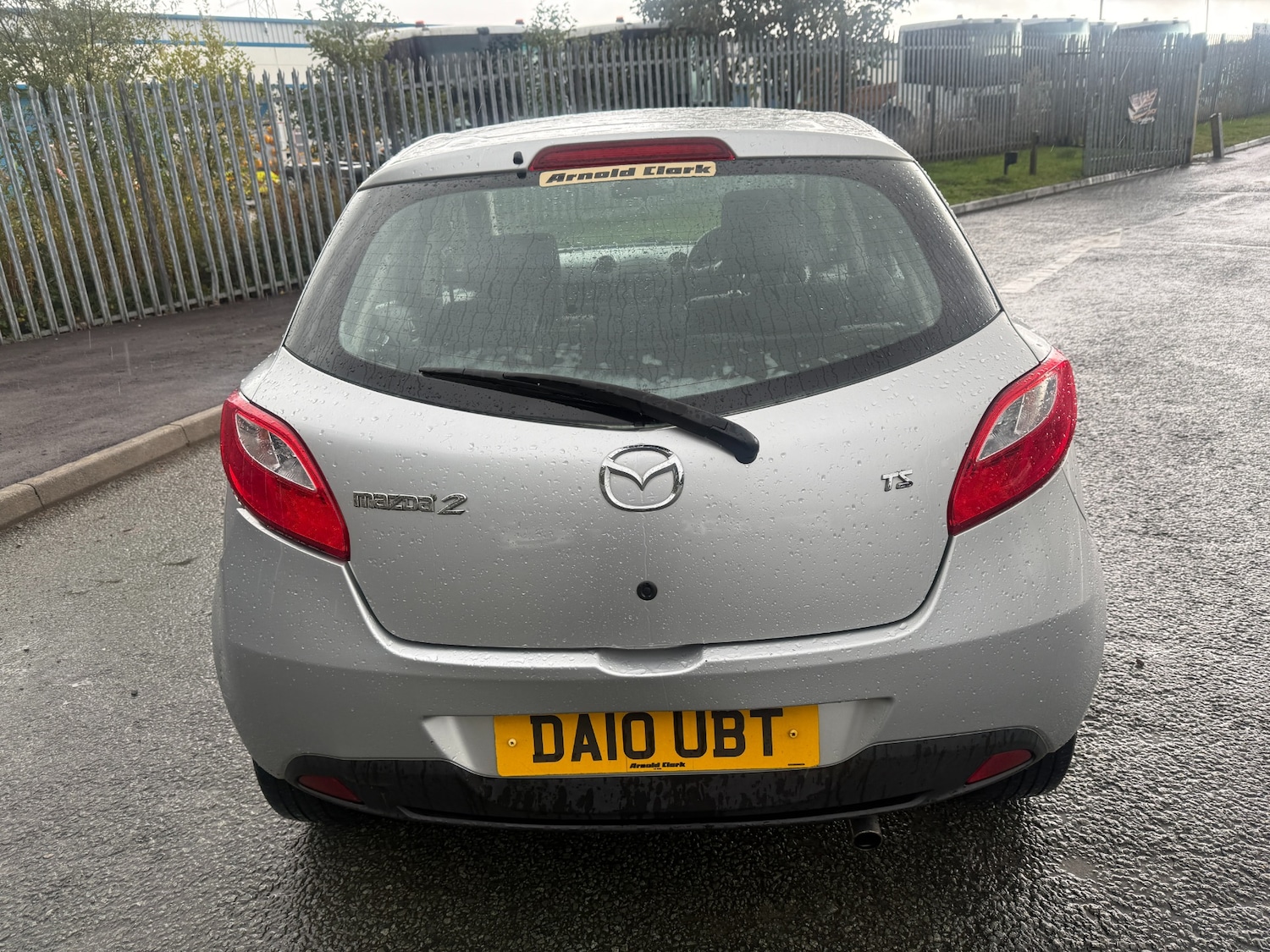 Used Mazda Mazda2 2010 for sale - 76366997: Photo 4